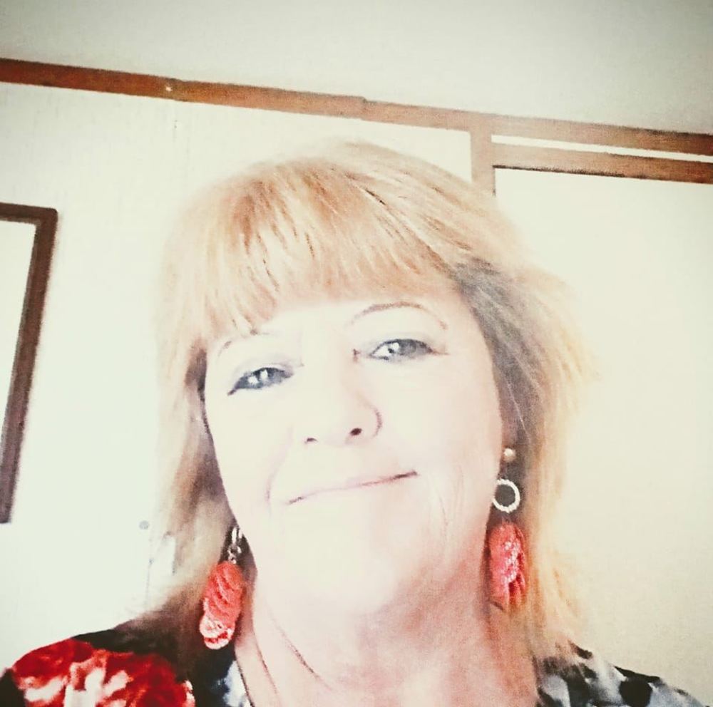 Meet your Posher, Pamela